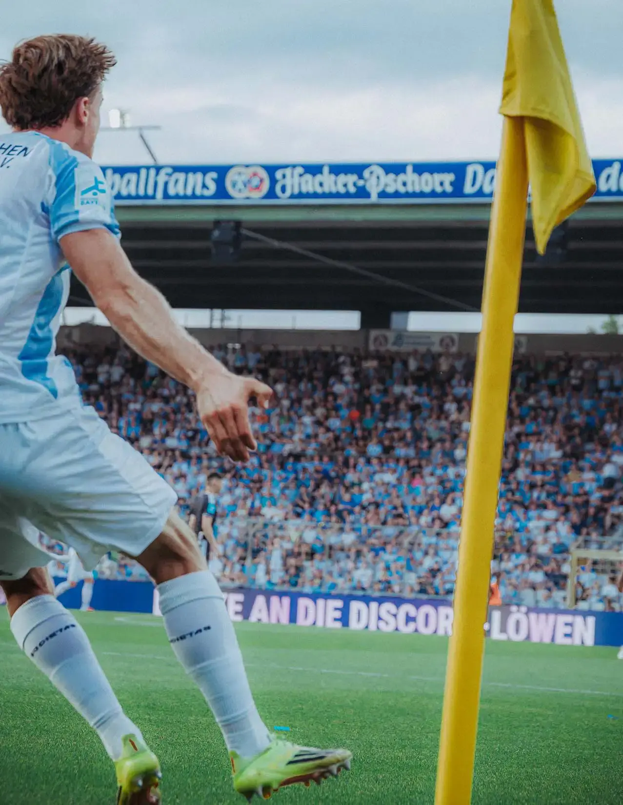tsv_1860_eckfahne